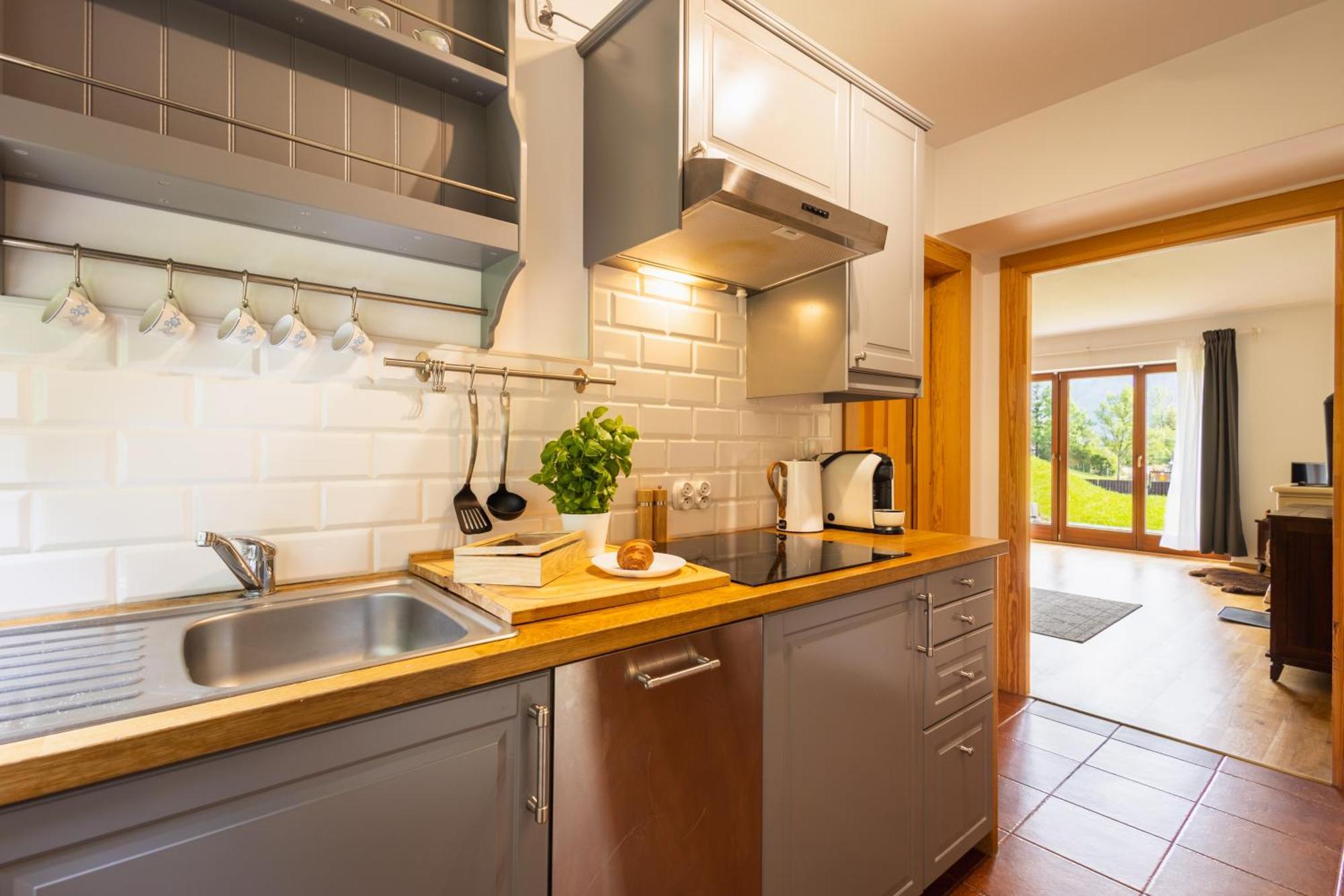 Apartament Poludniowy Z Widokiem- Sauna, Jacuzzi, Kominek Kościelisko Exteriör bild