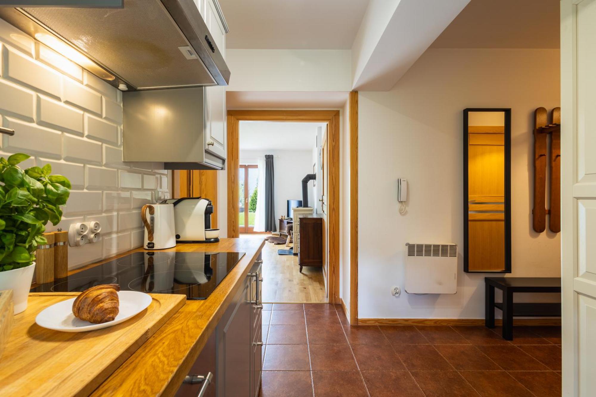 Apartament Poludniowy Z Widokiem- Sauna, Jacuzzi, Kominek Kościelisko Exteriör bild